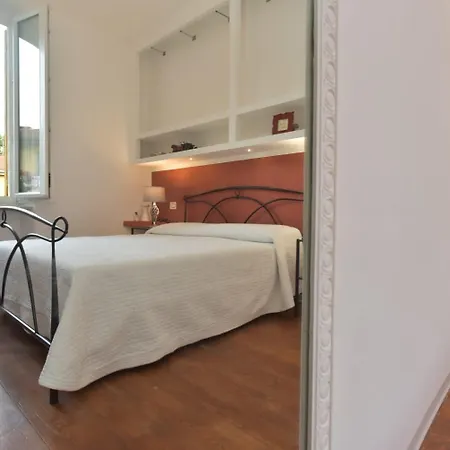 Zeneli&zeneli Apartment